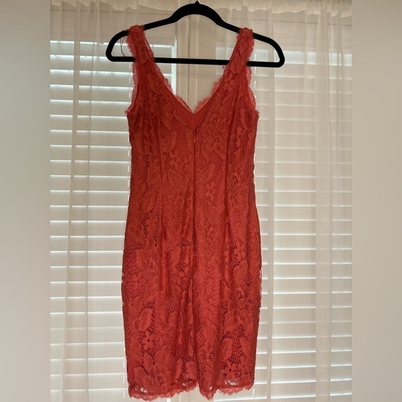 Adrianna Papell Dresses & Skirts - Adrianna Papell Coral Mini Lace Cocktail Dress Size 2